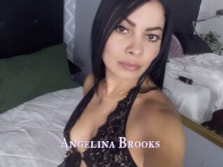 Angelina_Brooks_