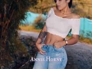 Annie_Horny
