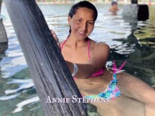 Annie_Stephens