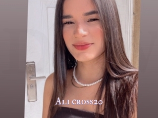 Ali_cross20