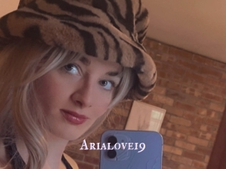 Arialove19