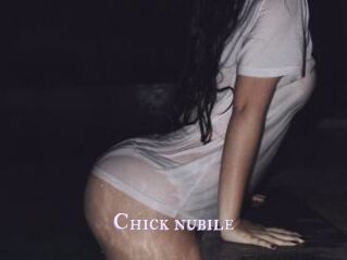Chick_nubile