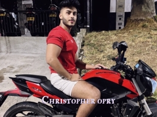 Christopher_opry