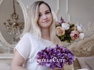 DanielleCute