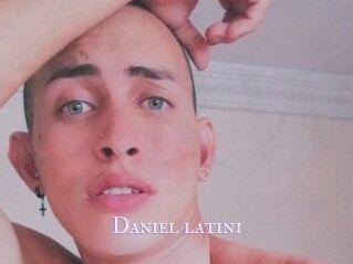 Daniel_latin1