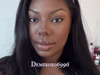 Demixoxo6996