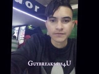 Guybreaksass4U