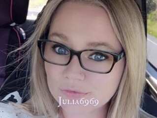 Julia6969