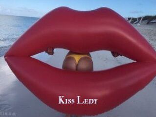 Kiss_Ledy X Drow