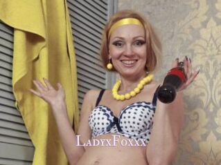 LadyxFoxxx