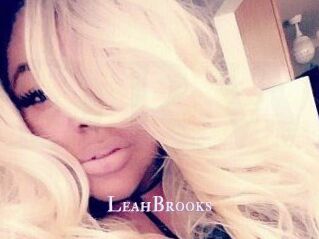 Leah_Brooks