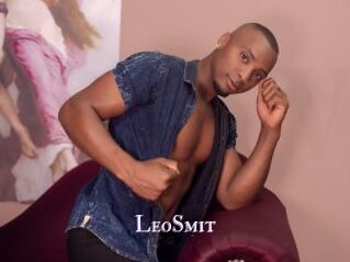 LeoSmit