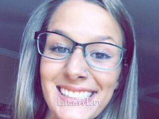 LillyyLuv