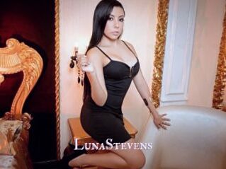 LunaStevens