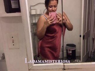 Ladamamisteriosa