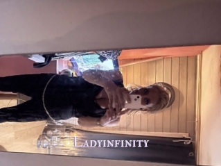 Ladyinfinity
