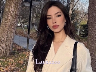 Laura200