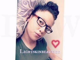 Lightskinbeauty22