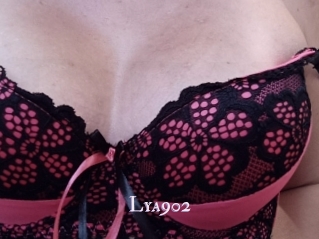 Lya902