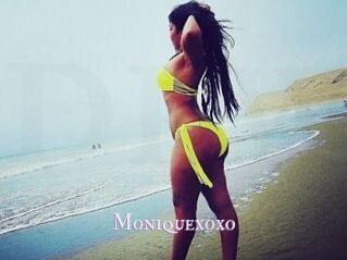 Moniquexoxo