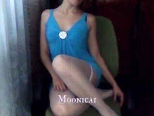 Moonica1