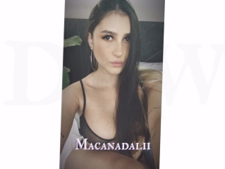 Macanadalii