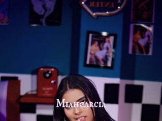 miahgarcia X Drow