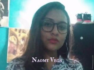 Naomy_Vega