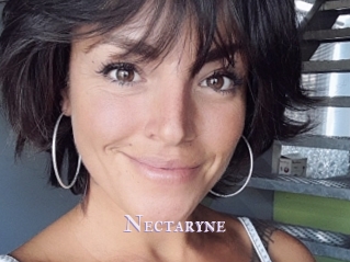 Nectaryne