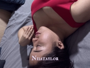 Niiataylor