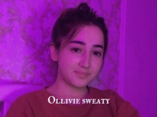 Ollivie_sweaty