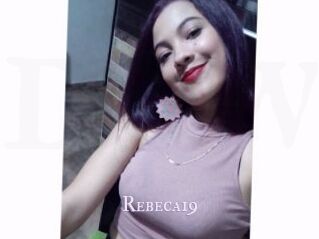 Rebeca19