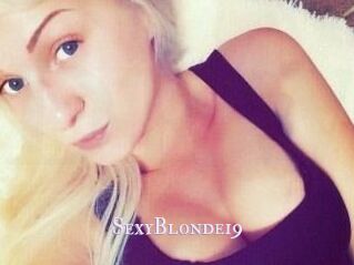 SexyBlonde_19