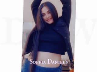 Soffia_Daniels