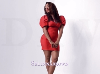 Selinnabrown
