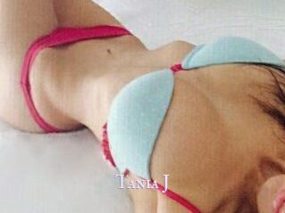 Tania_J