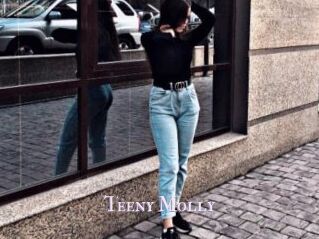 Teeny_Molly