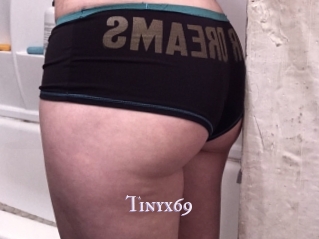 Tinyx69