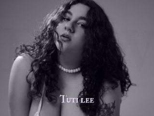 Tuti_lee