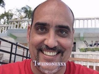 Twiinonexxx