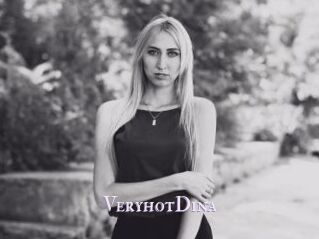 VeryhotDina