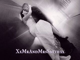 XxMrAndMrsSmithxx