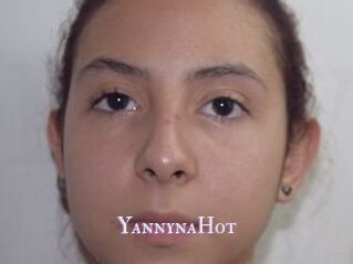 YannynaHot